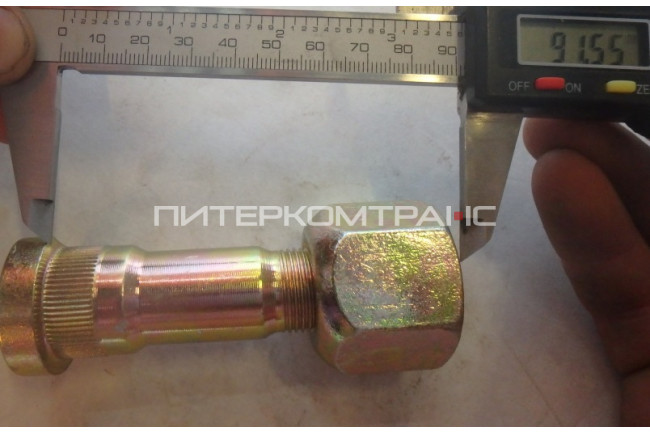 Шпилька колесная с гайкой 3382