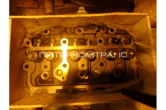Головка блока задняя B3200-1003016A(с клапанами)