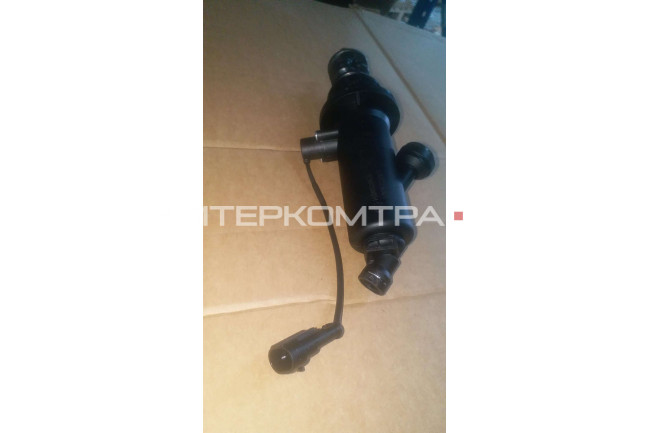 Цилиндр сцепления главный  (с датчиком) C7H T5G