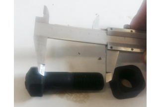 Болт+гайка башмака SD16/203MA-00062+216MA-00061